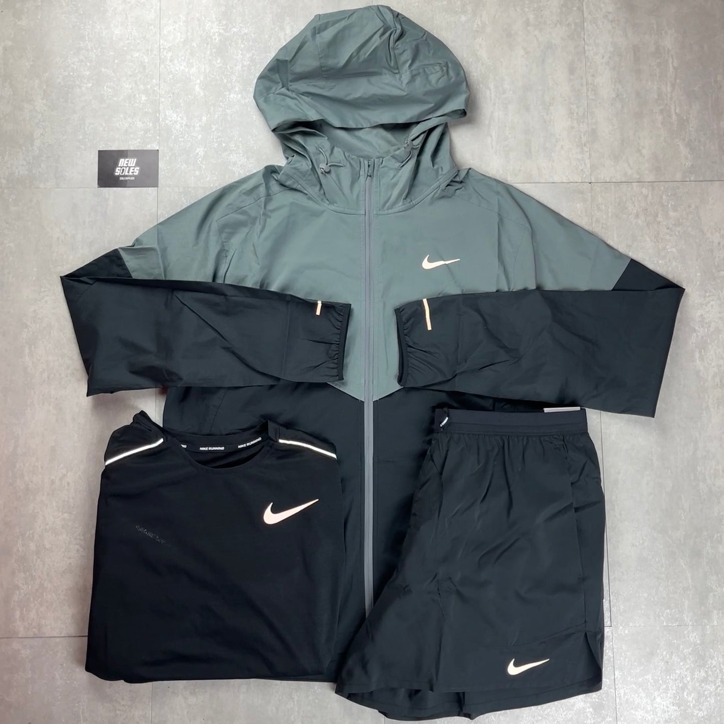 Nike Windrunner Jacket Black/Grey & Miler T-Shirt/ Flex Short Black Bundle Set