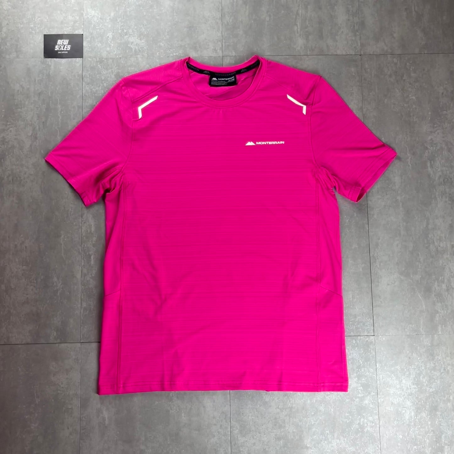 Monterrain Lyder 3.0 T-Shirt ‘Pink Glow’