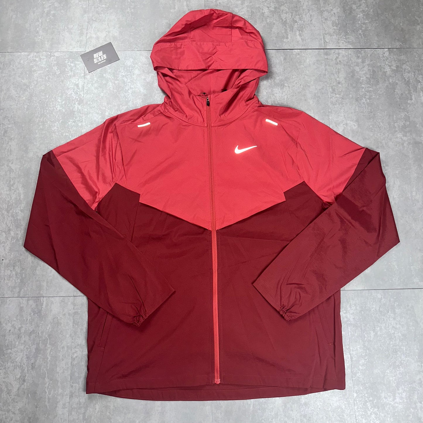 Nike Windrunner 'Adobe'