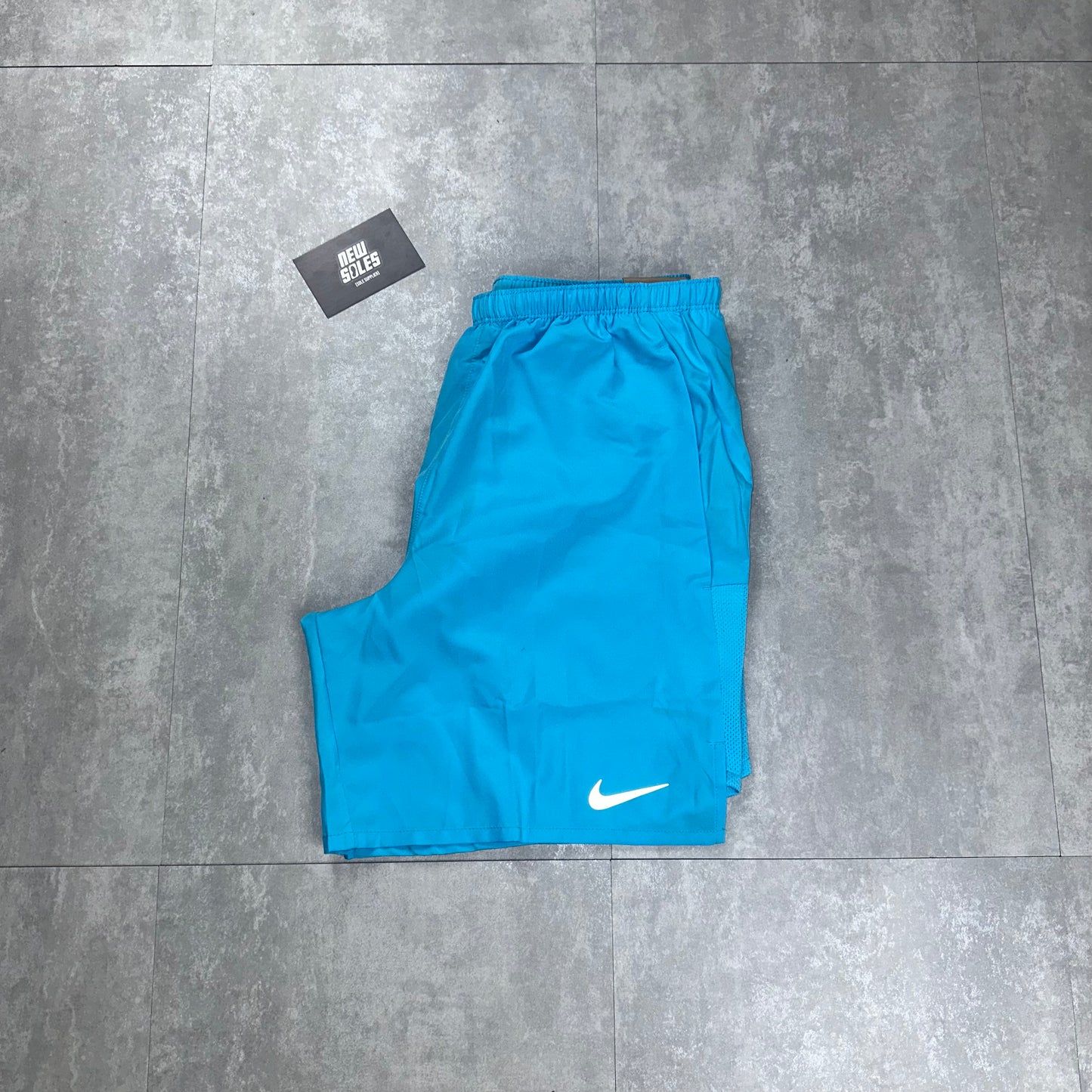 Nike Challenger 7" Shorts 'Baltic Blue'