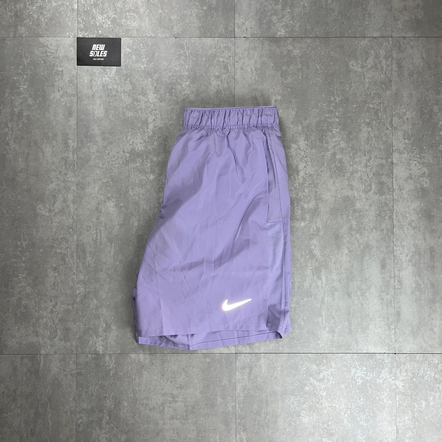 Nike Dri-Fit Challenger 7" Shorts 'Hydrangeas'
