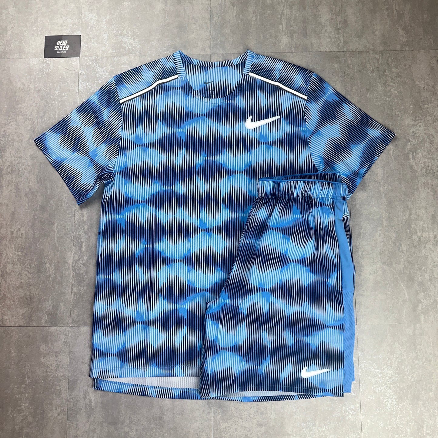 Nike Miler T-Shirt & Challenger Shorts Set University/Glacier Blue