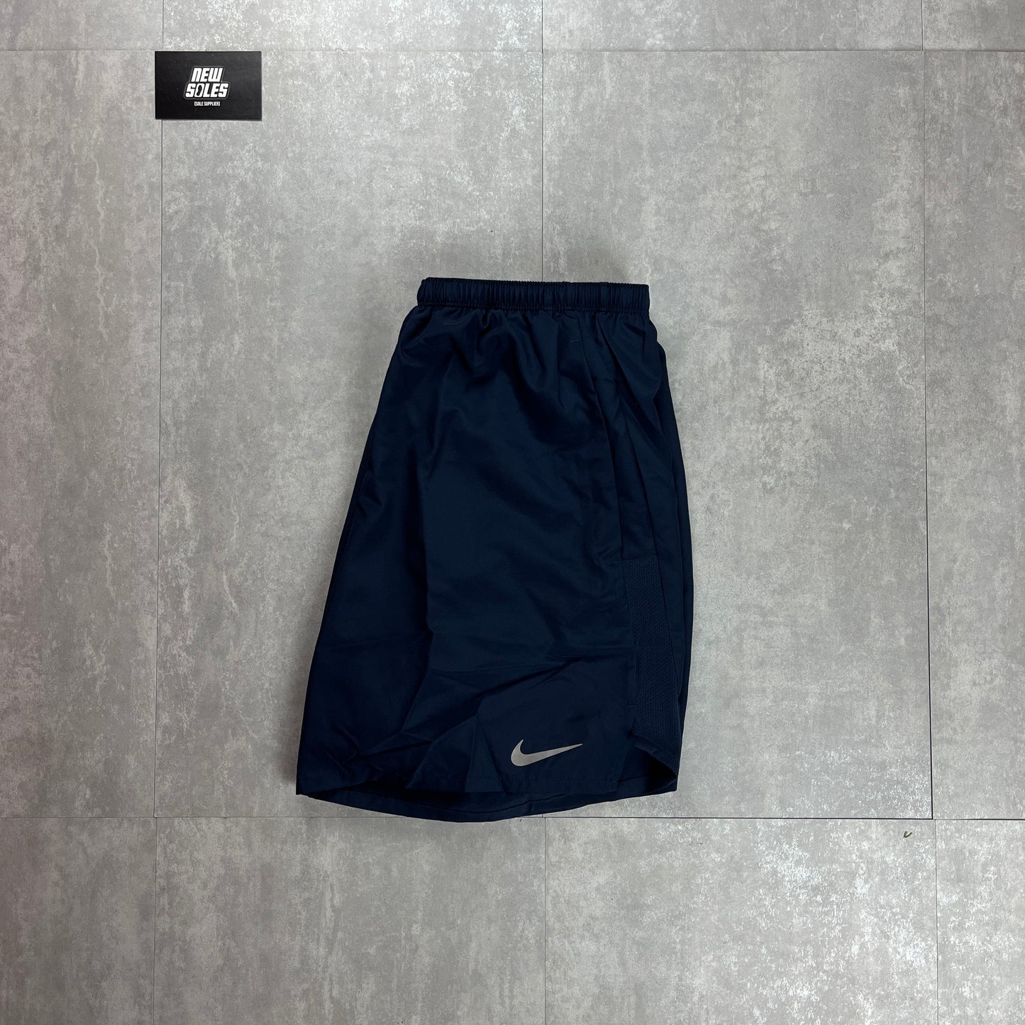 Nike Dri-Fit Challenger Shorts 7” ‘Obsidian Black’