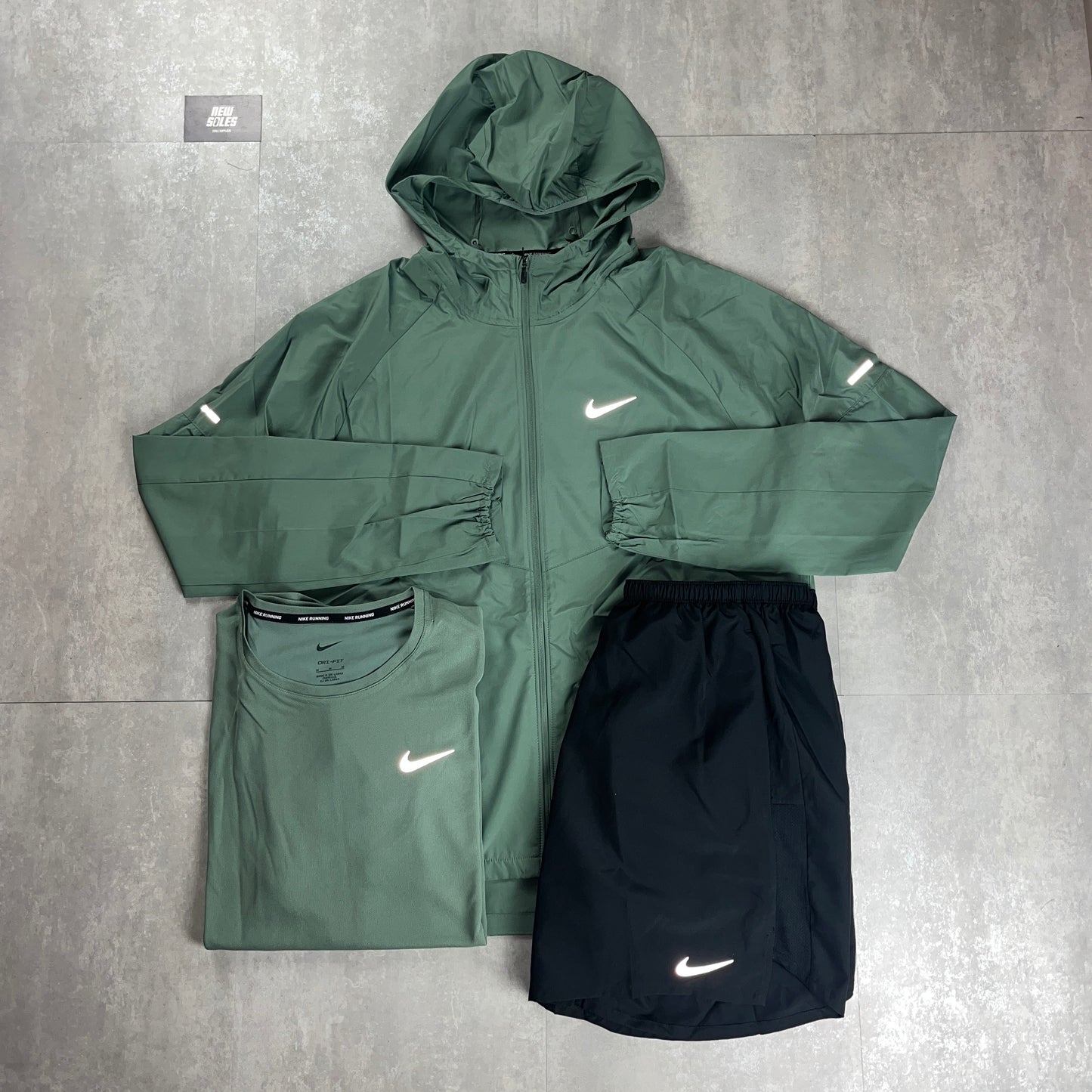 Nike Miler T-Shirt ‘Clay Green'