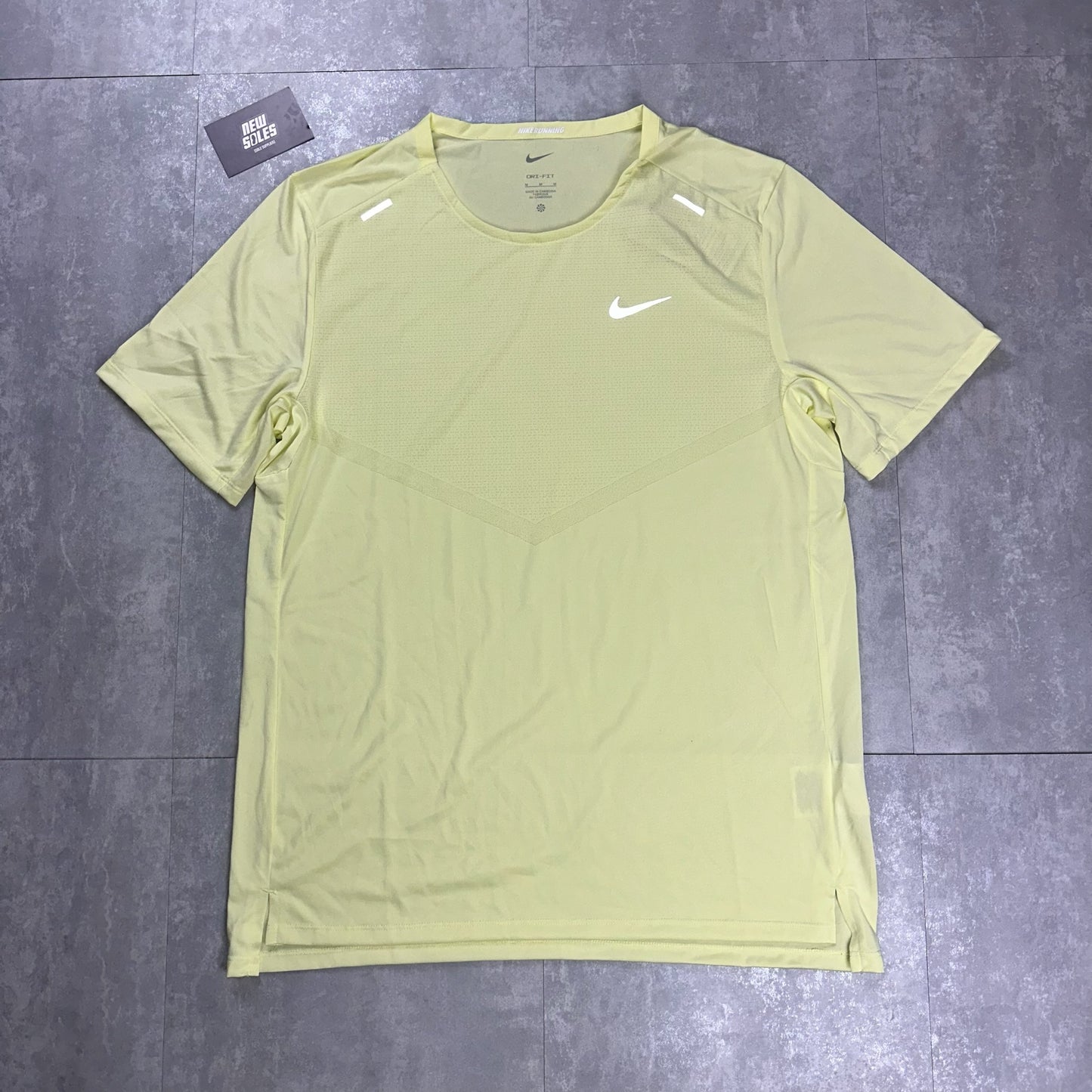 Nike Dri-Fit Run Division Rise 365 T-Shirt ‘Yellow’