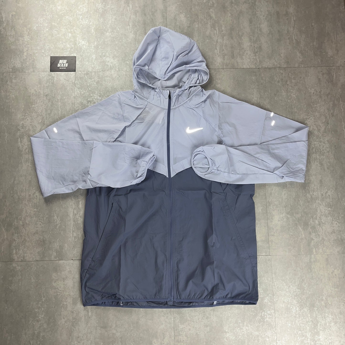 Nike Windrunner Jacket ‘Ghost/World Indigo’