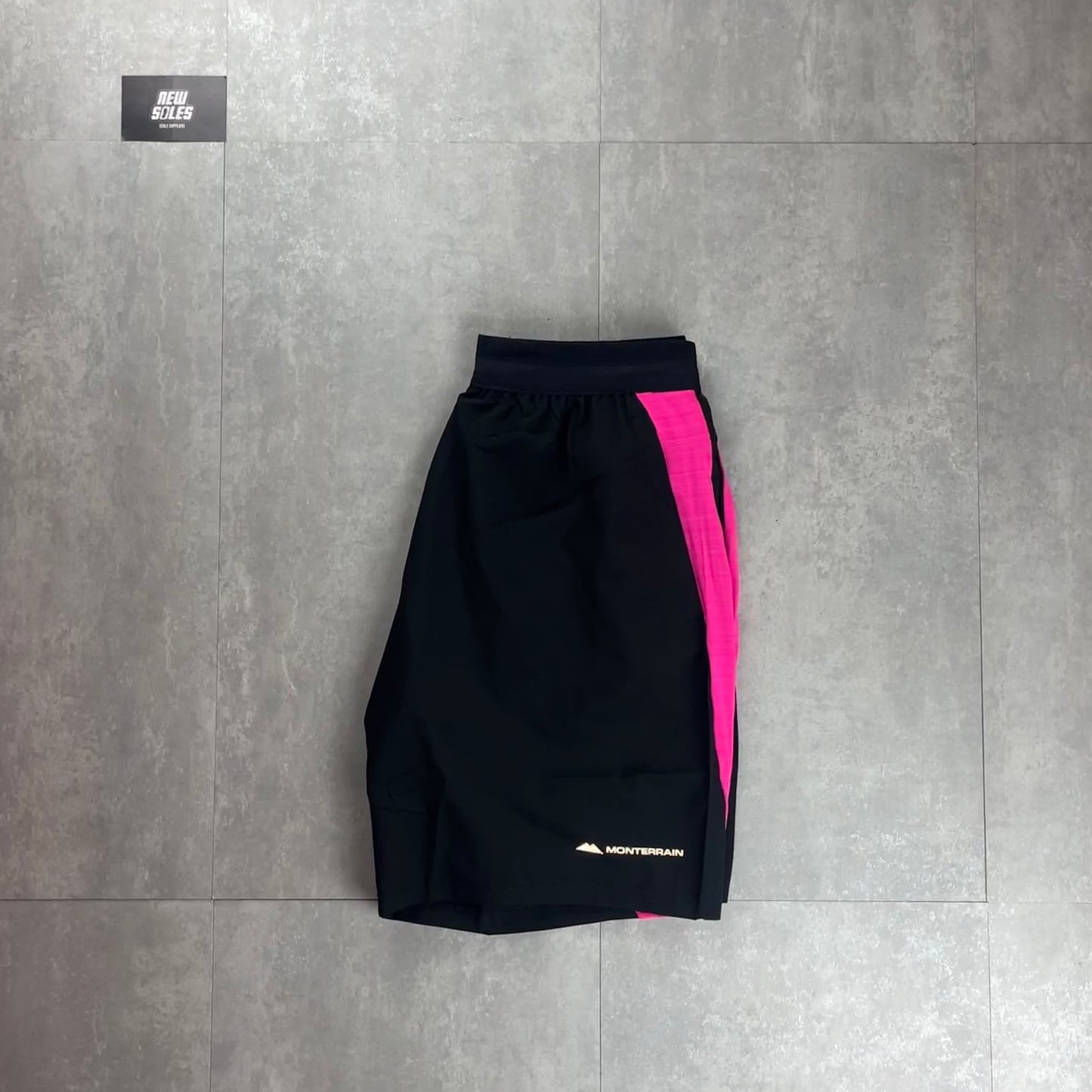 Monterrain Lyder 3.0 Shorts ‘Black/Pink’