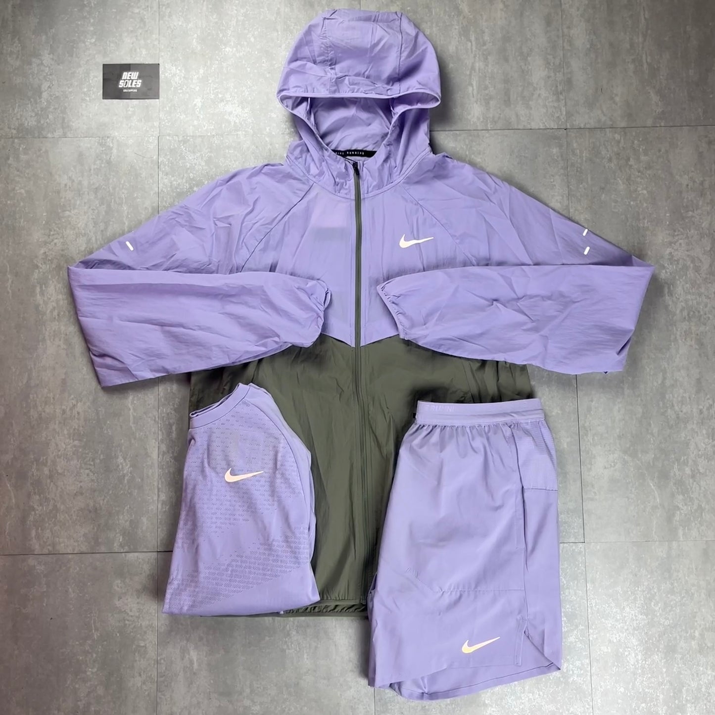 Nike Windrunner Jacket ‘Hydrangeas/Light Army’