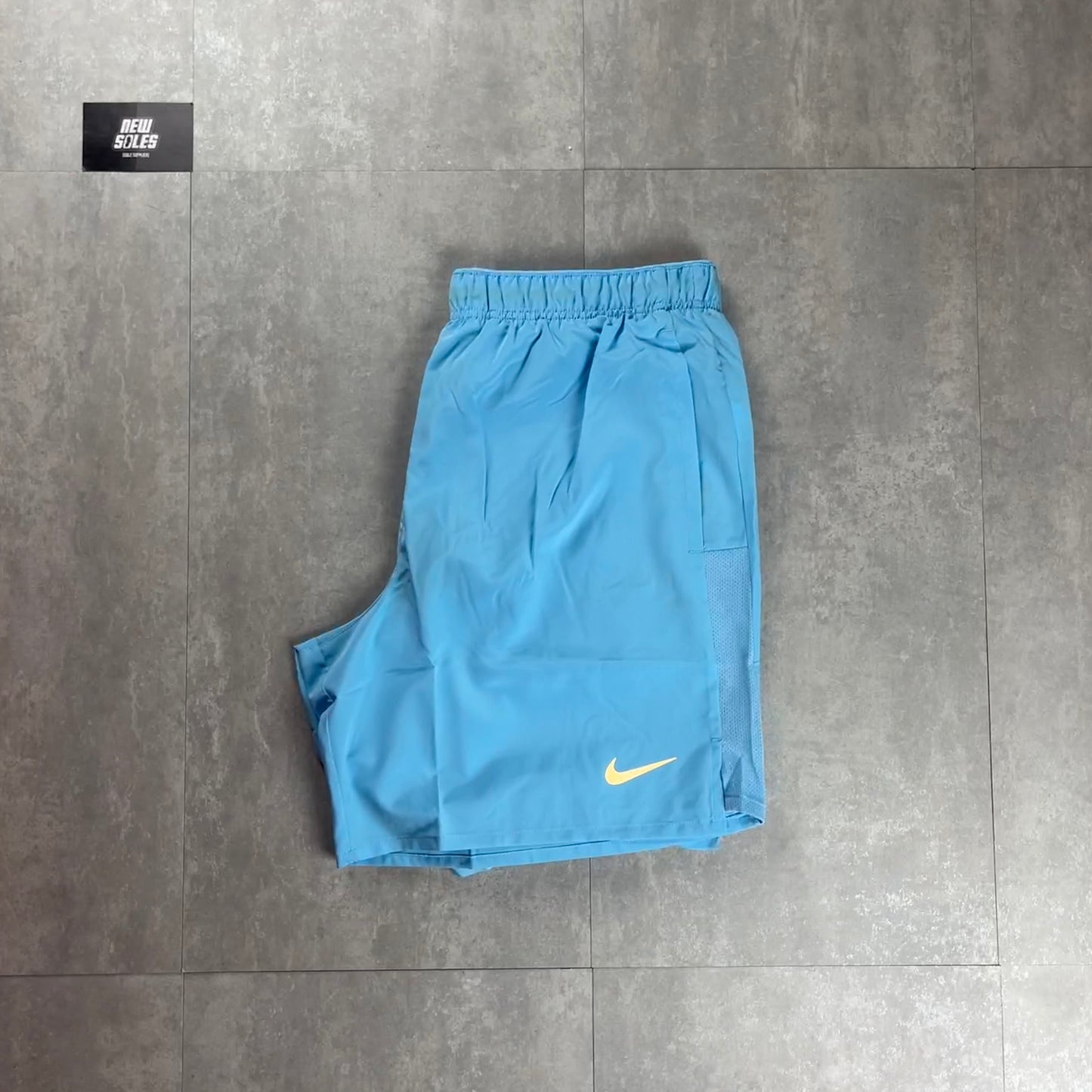 Nike Dri-Fit Challenger Shorts 7” ‘Aquarius Blue’