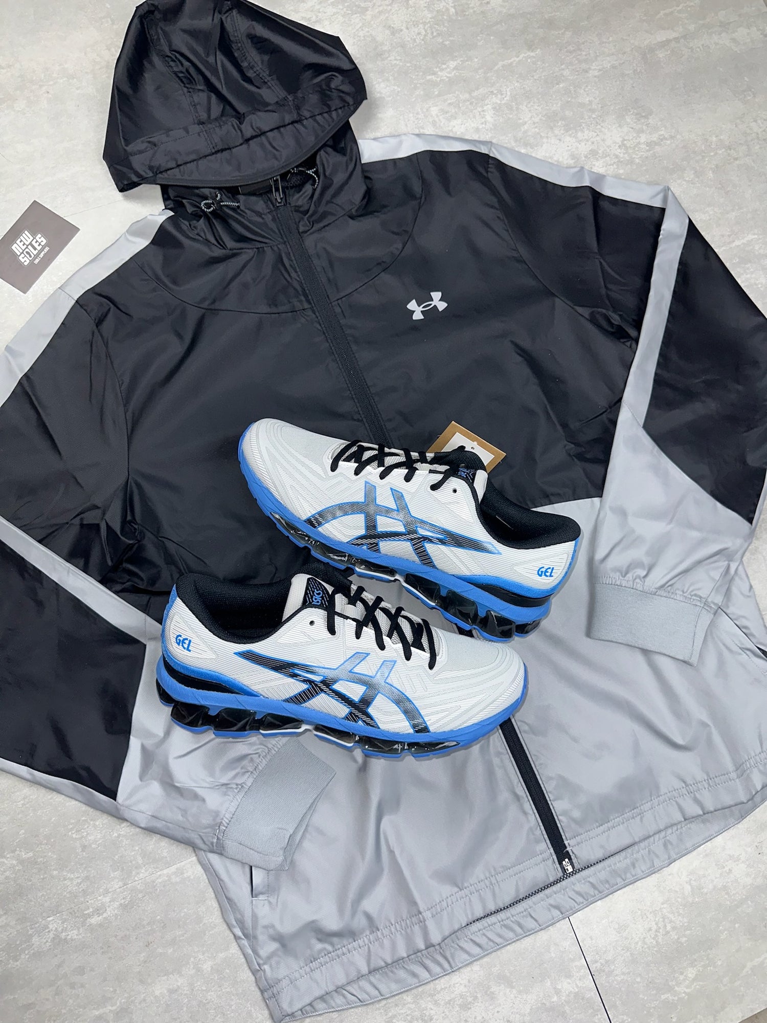 UNDER ARMOUR