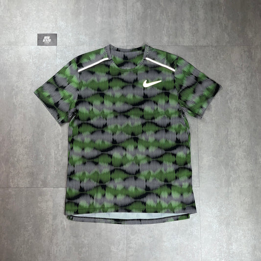Nike Miler T-Shirt ‘Green Strike’