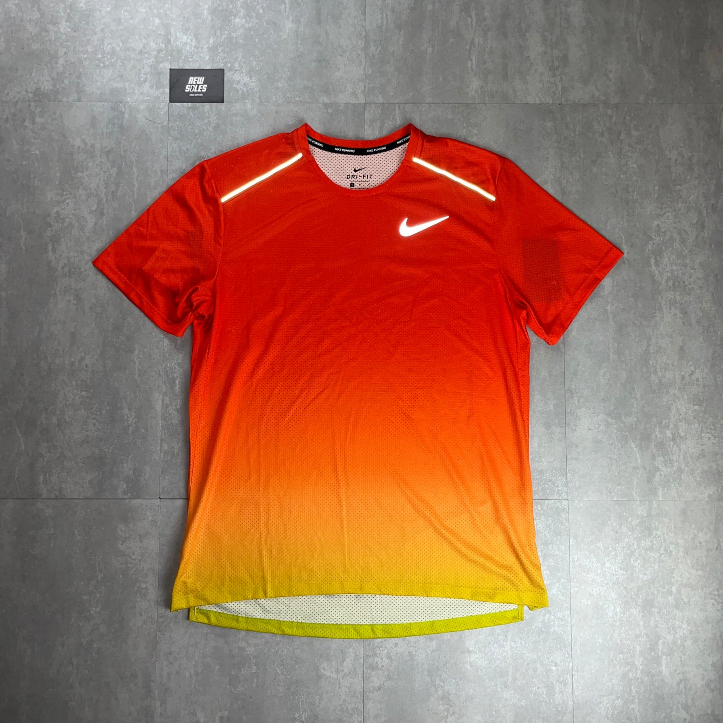Nike Miler T-Shirt ‘Sunset Gradient’
