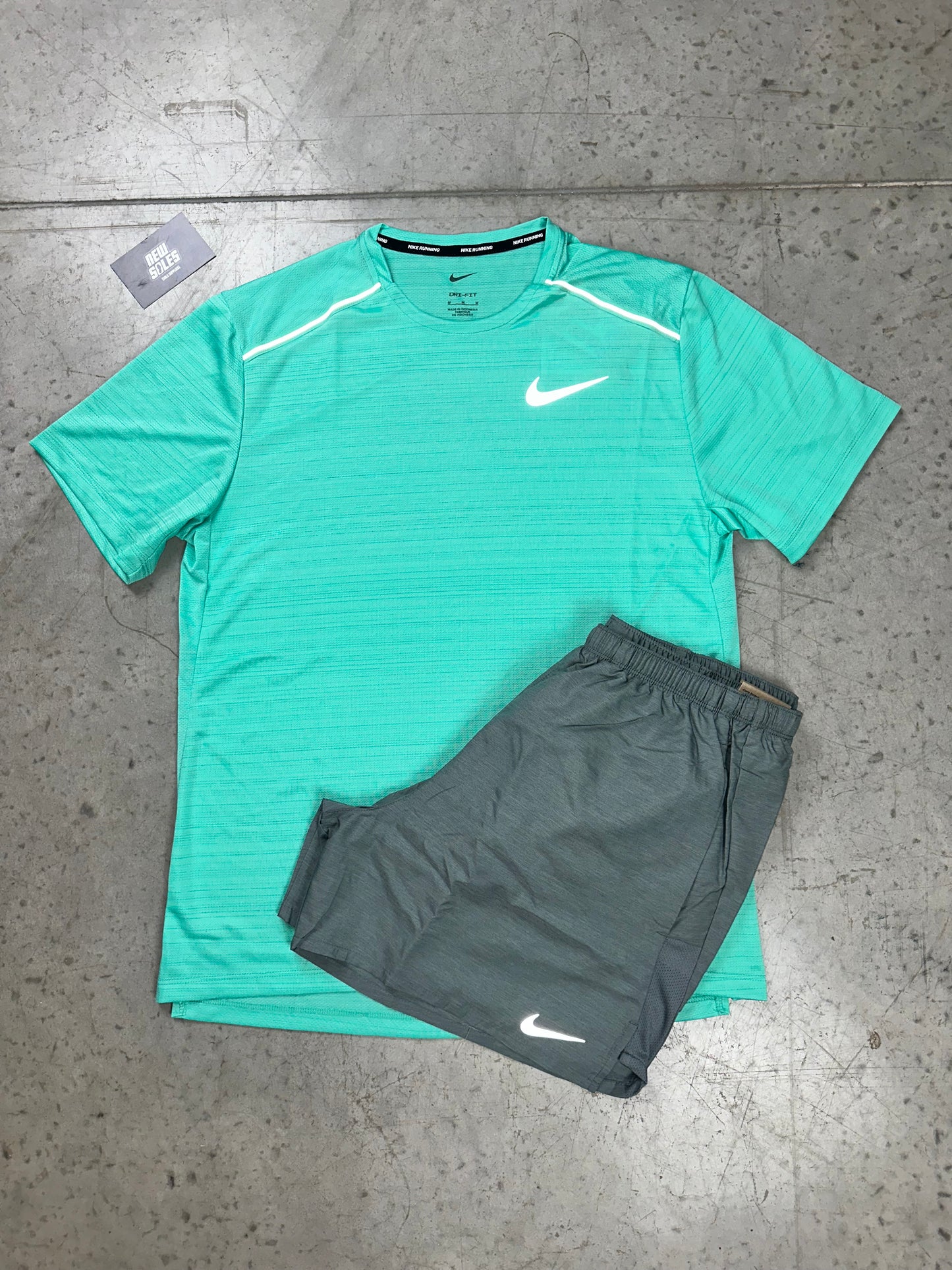 Nike Miler 1.0 & Challenger Shorts Set 'Mint/Grey'