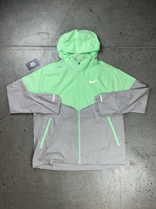 Nike Windrunner 'Vapor Green'