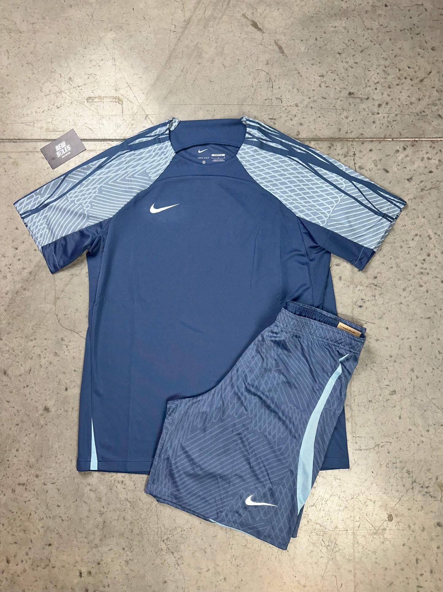 Nike Dri-Fit Strike T-Shirt & Shorts Set 'Diffused Blue'