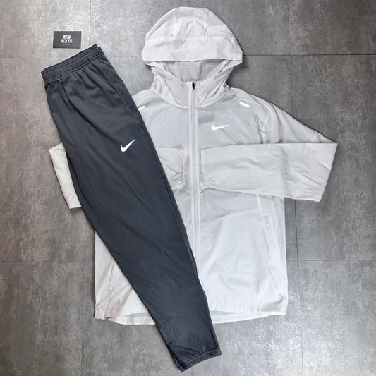 Nike Windrunner & Challenger Tracksuit Pants 'White/Grey'