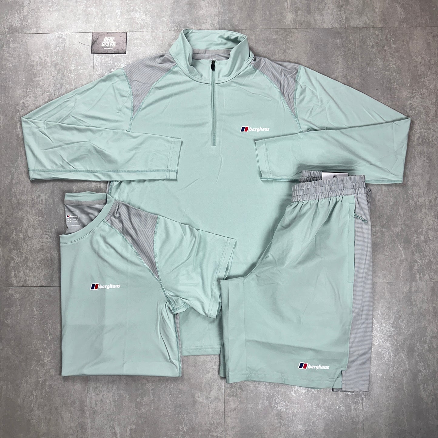 Berghaus Tech 1/4 Zip & Tech T-Shirt/Shorts Mint Green Bundle Set