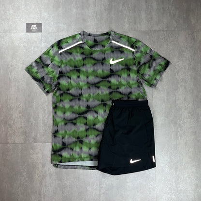 Nike Miler T-Shirt ‘Green Strike’