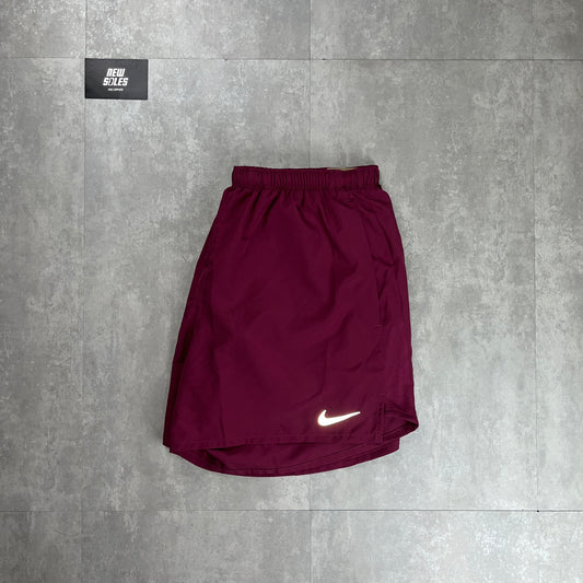 Nike Challenger Shorts 5” ‘Maroon’