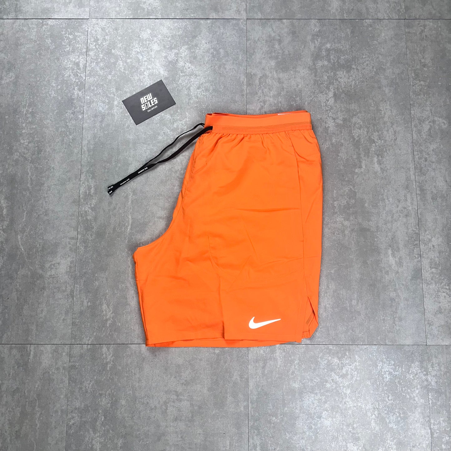 Nike Flex Stride 7" Shorts 'Mandarin'