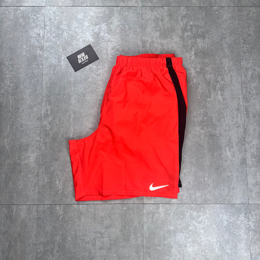 Nike Challenger 7" Shorts 'Red Crimson'