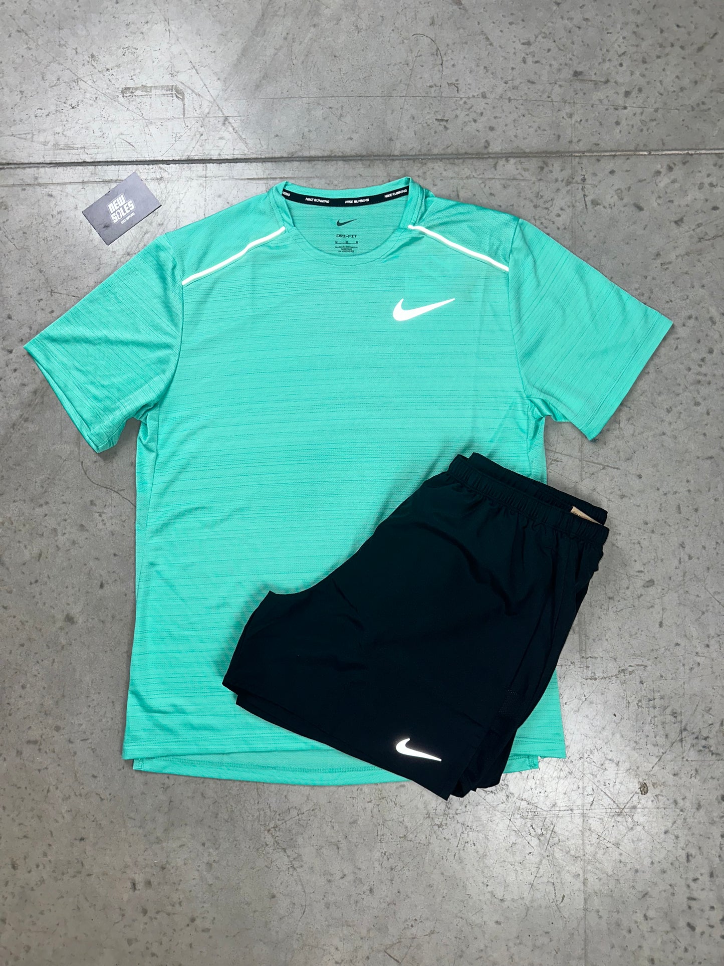 Nike Miler 1.0 & Challenger Shorts Set 'Mint/Black'