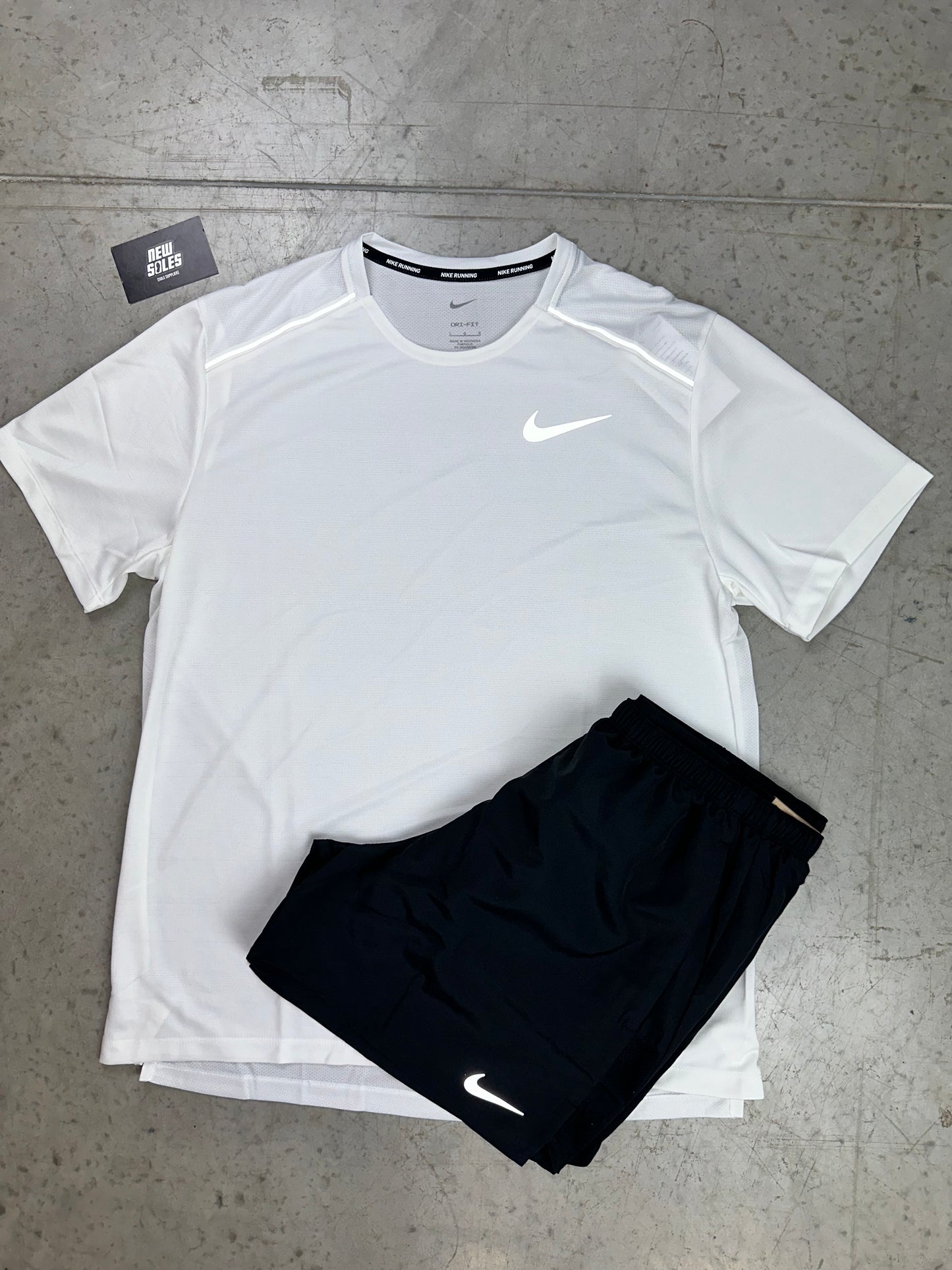 Nike Miler 1.0 & Challenger Shorts Set 'White/Black'