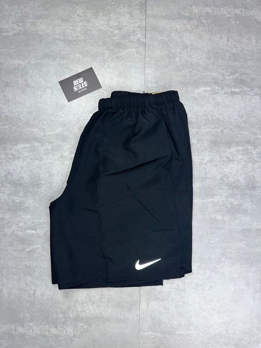 Nike Challenger 5" Shorts 'Black'