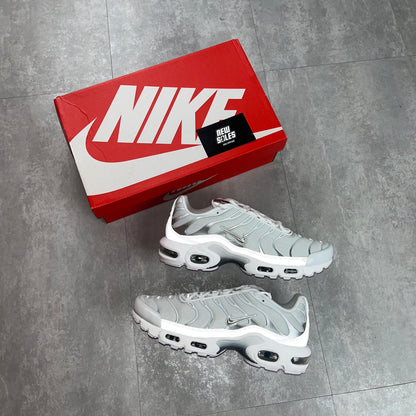 Nike Air Max Plus 'White/Metallic Silver' Wmns