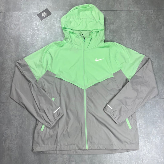 Nike Windrunner 'Vapor Green'