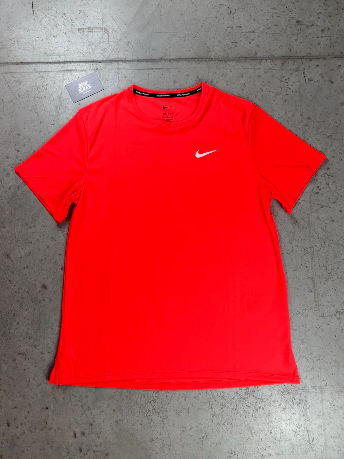 Nike Miler ‘Bright Crimson’