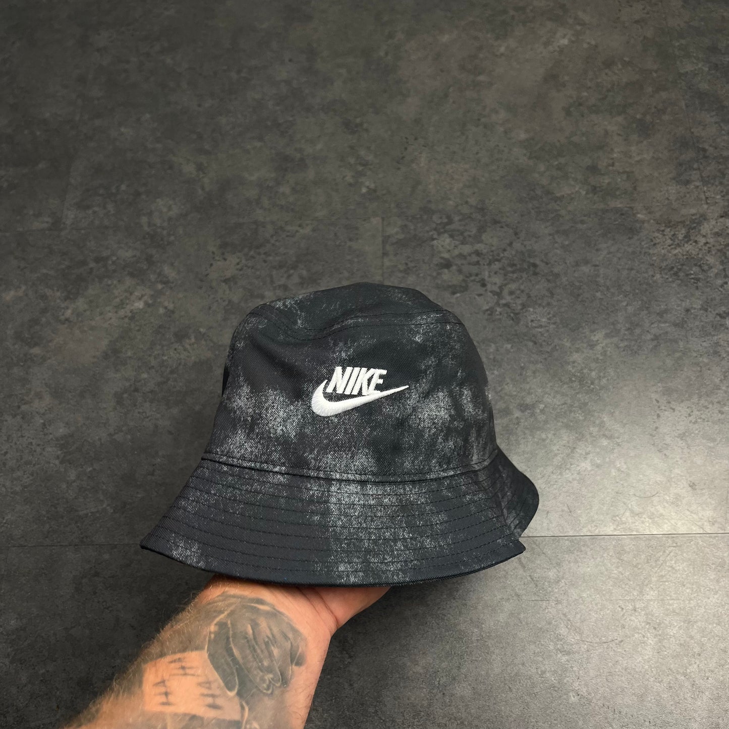 Nike Bucket Hat - Black (Asia Exclusive)