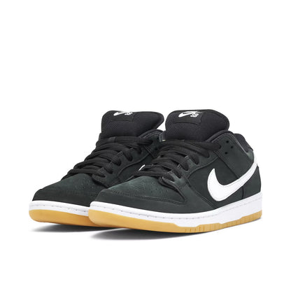 Nike Dunk Low SB 'Black Gum'